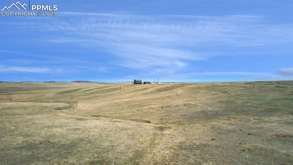 Image 14 of 14: View