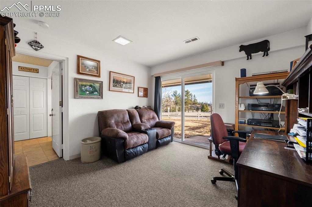 Image 13 of 39: Office