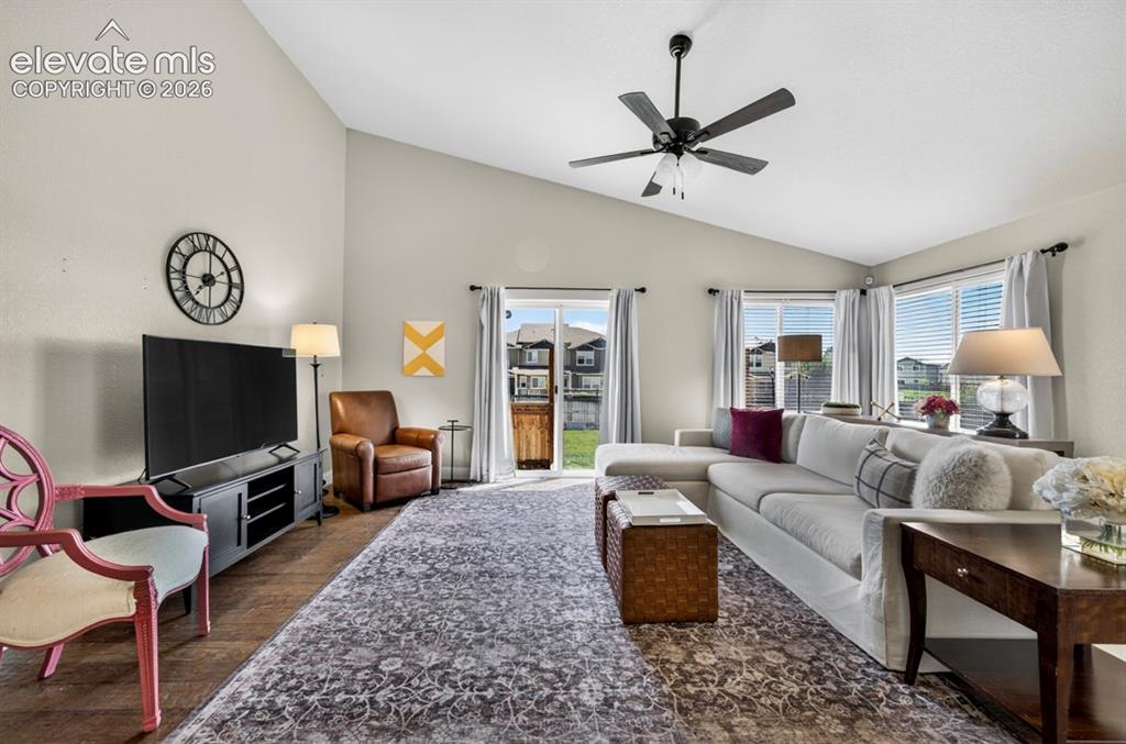 Image 15 of 47: Living Room