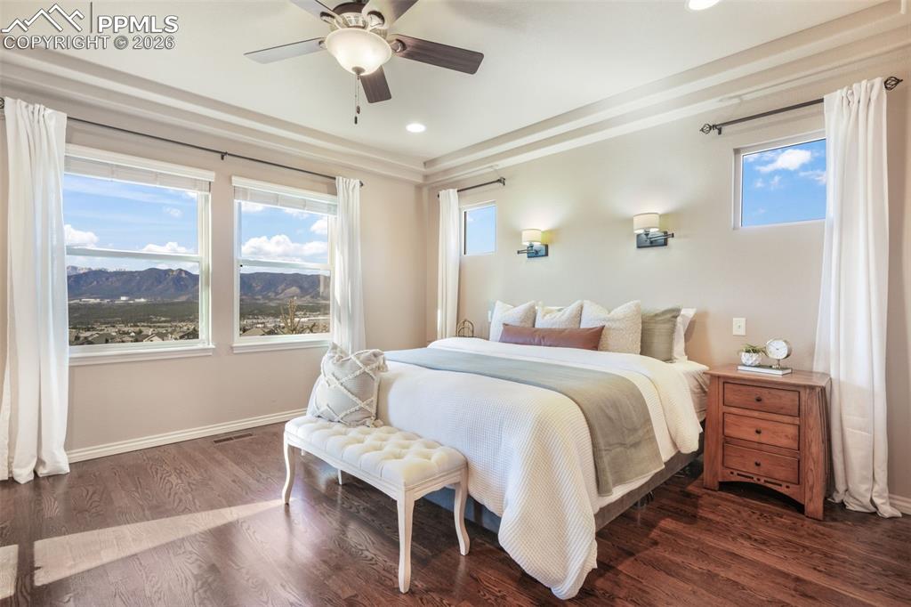 Image 19 of 50: Master Bedroom