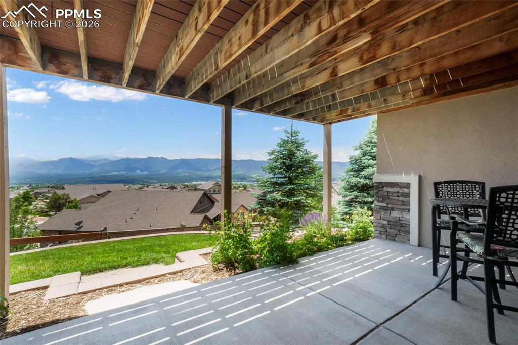 Image 43 of 50: Patio