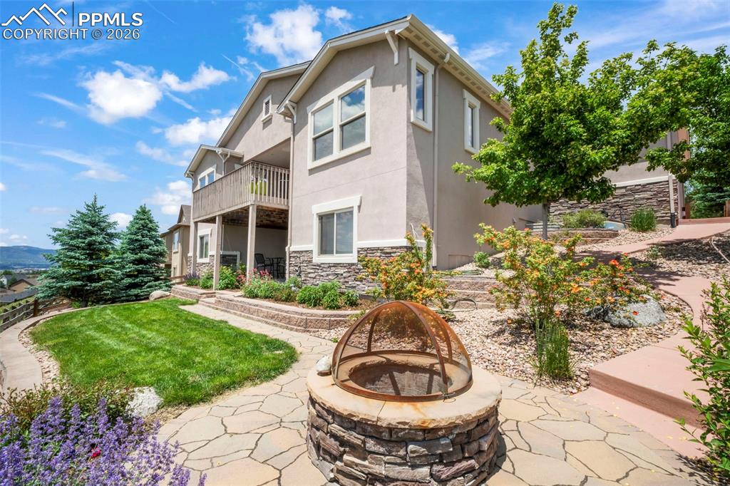 Image 45 of 50: Back of Structure