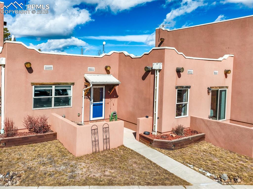 Image 1 of 40: Front of Structure