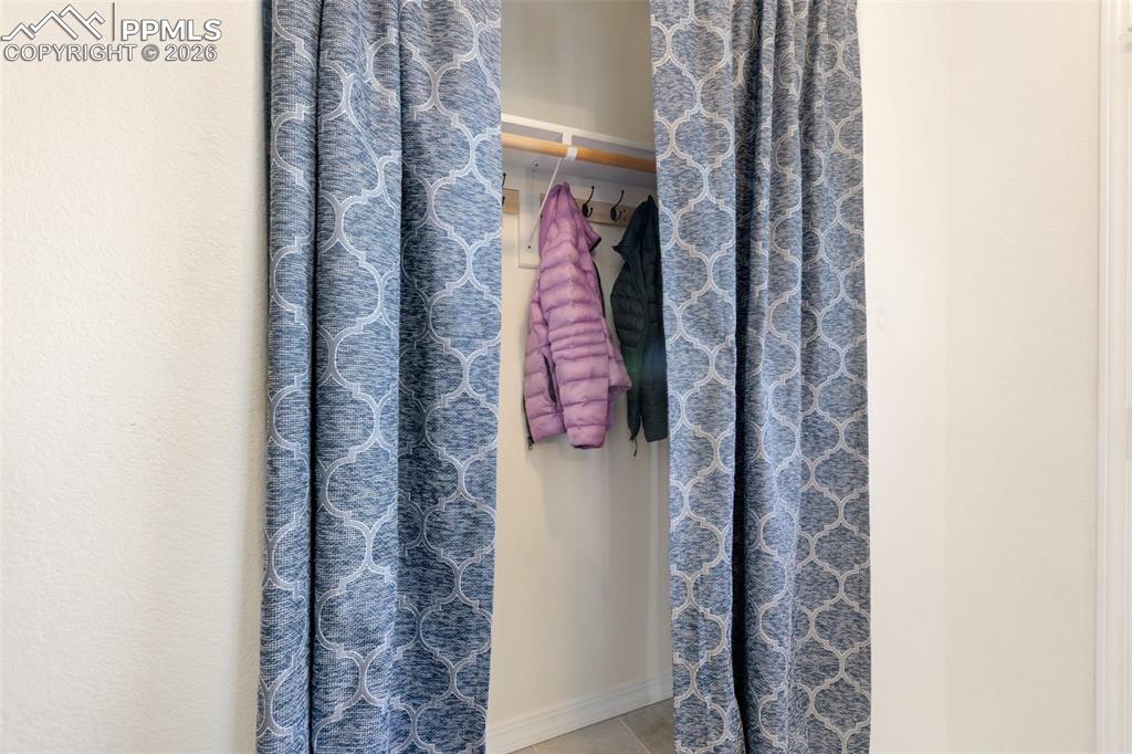 Image 34 of 40: Bathroom