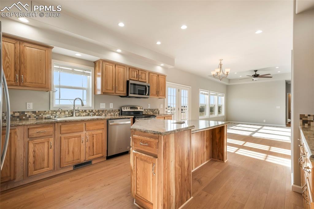 Image 16 of 48: No Description Available