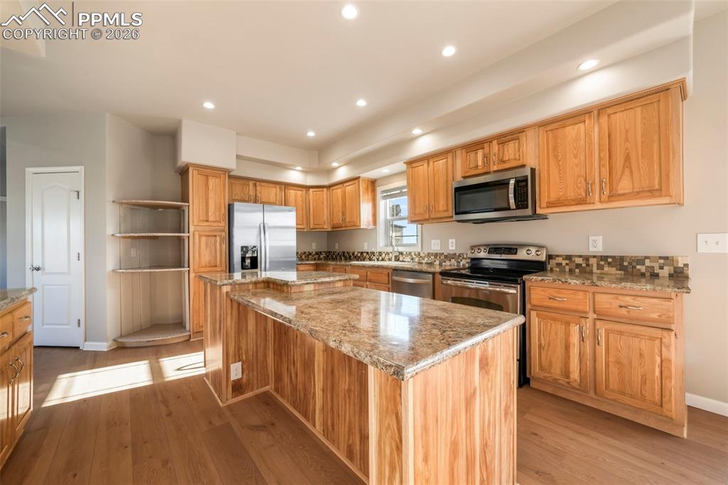 Image 20 of 48: No Description Available