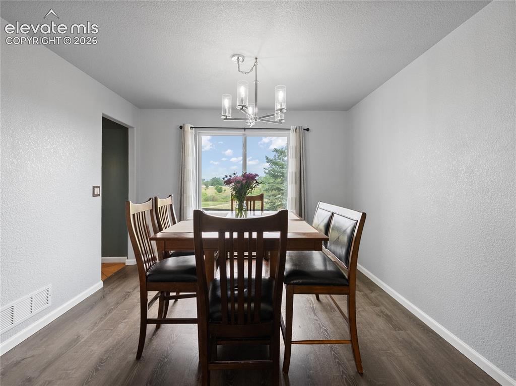 Image 9 of 50: Dining Room