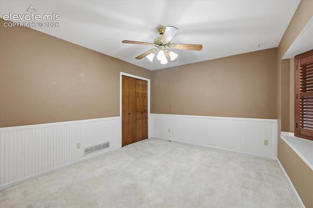 Image 7 of 49: Guest Quarters