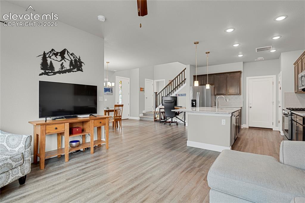Image 6 of 17: Living Room
