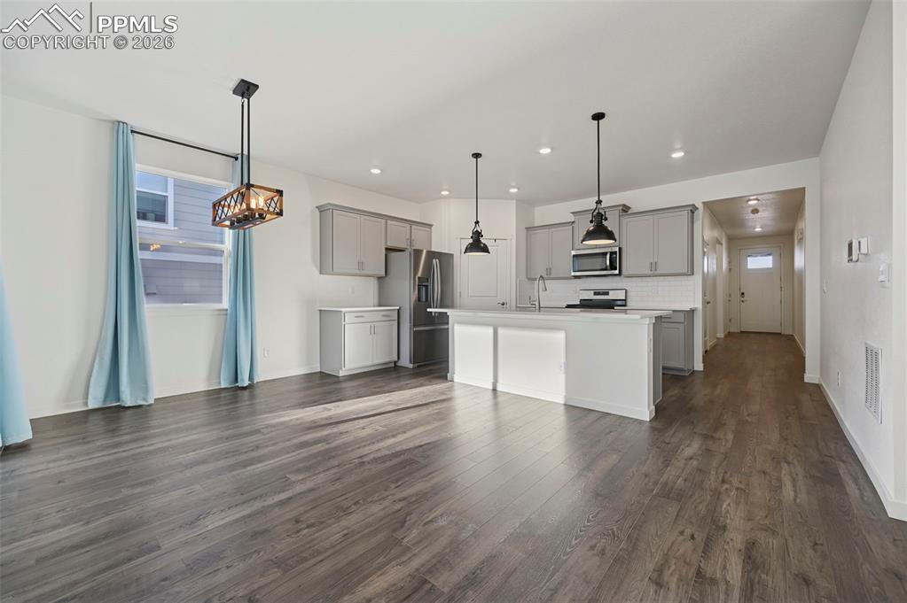 Image 11 of 29: VIRTUALLY STAGED