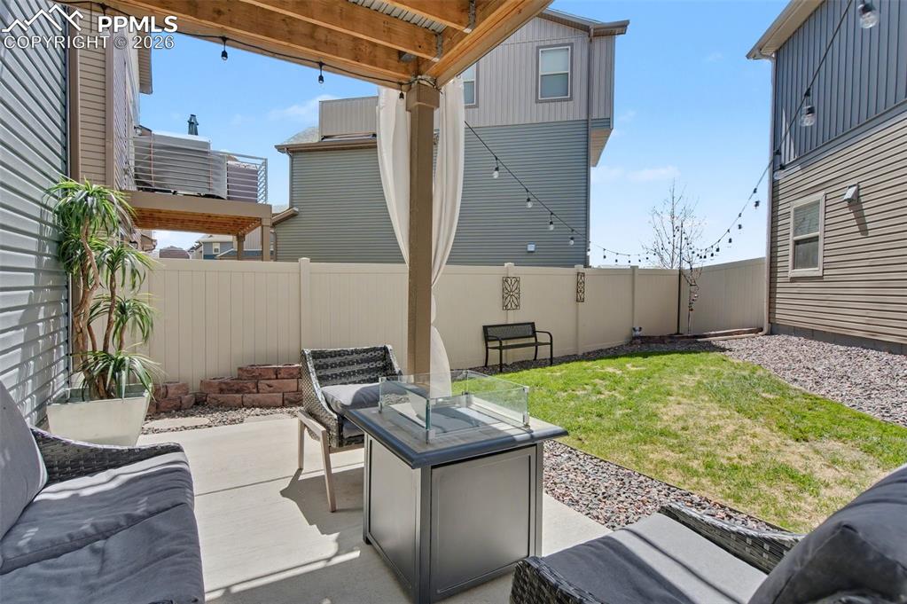 Image 25 of 28: Backyard Patio