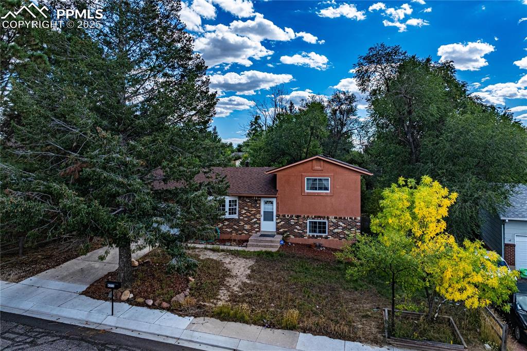 Image 15 of 17: Front of Structure