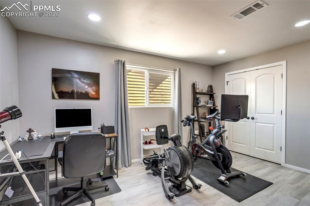 Image 33 of 50: Lower level