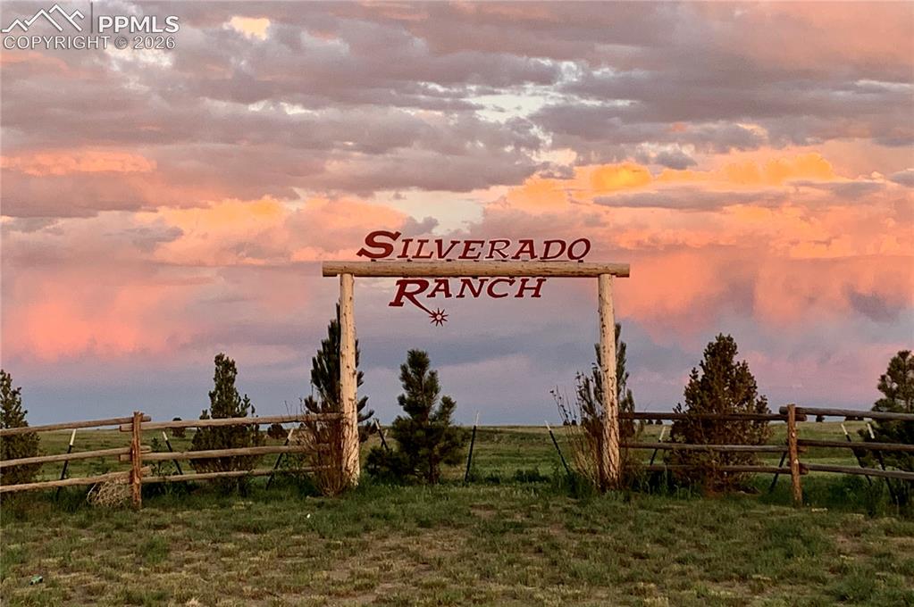 Image 2 of 13: NEW LOTS AT SILVERADO RANCH!