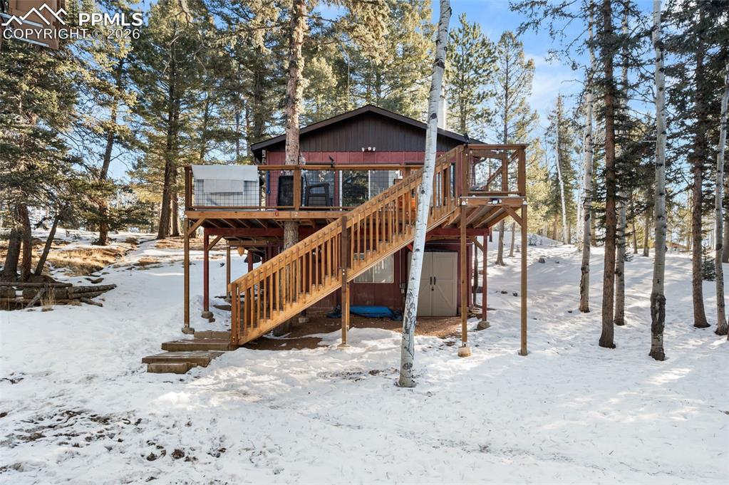 Image 2 of 26: Back of Structure