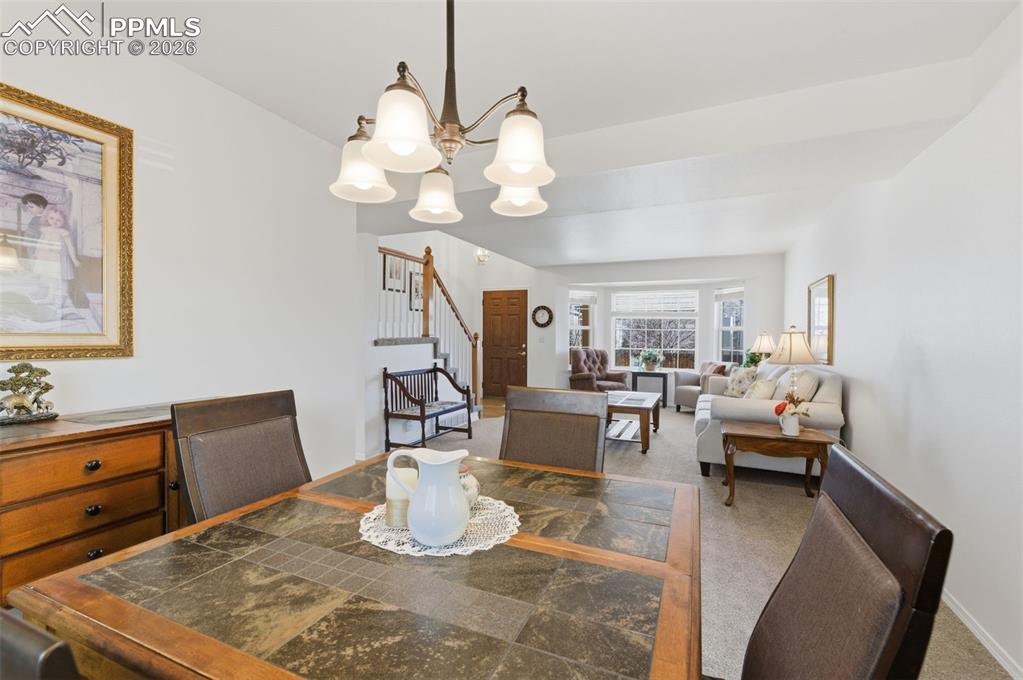 Image 6 of 30: Dining Area