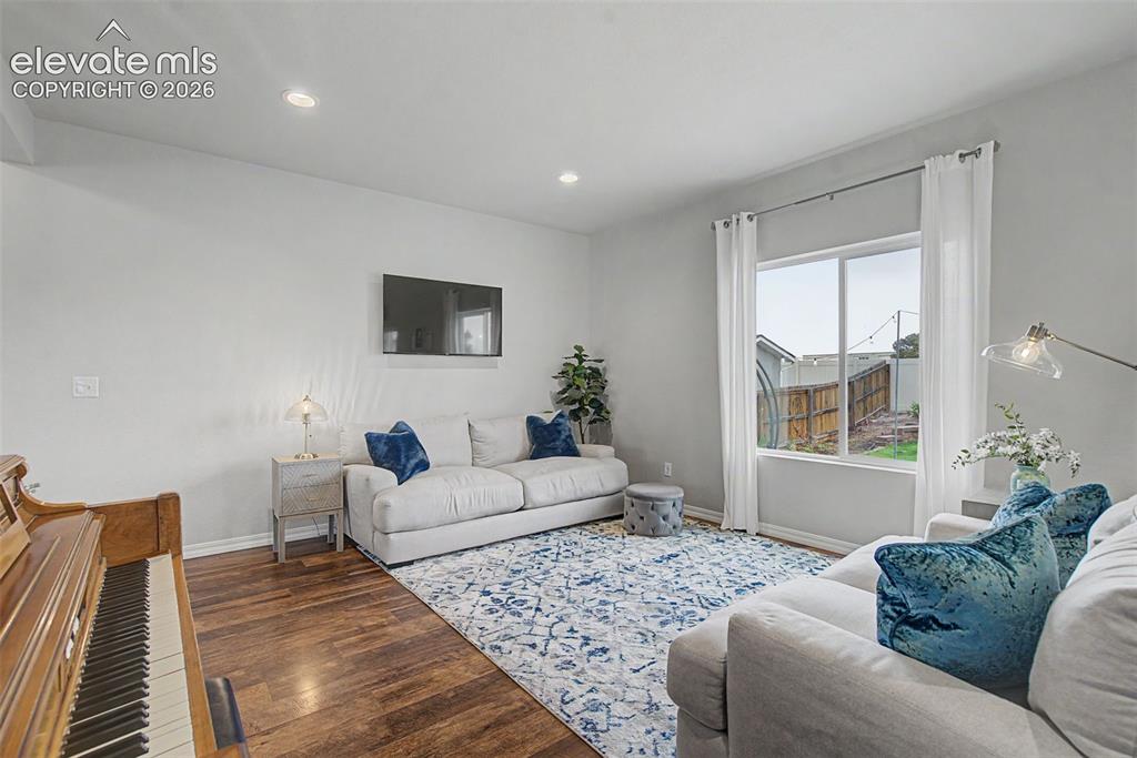 Image 15 of 41: Living Room