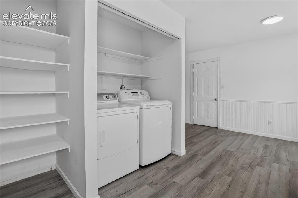 Image 15 of 29: Laundry