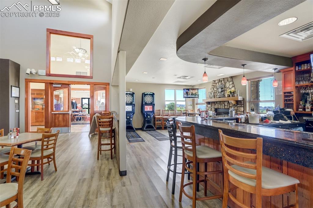 Image 41 of 50: Dining Area