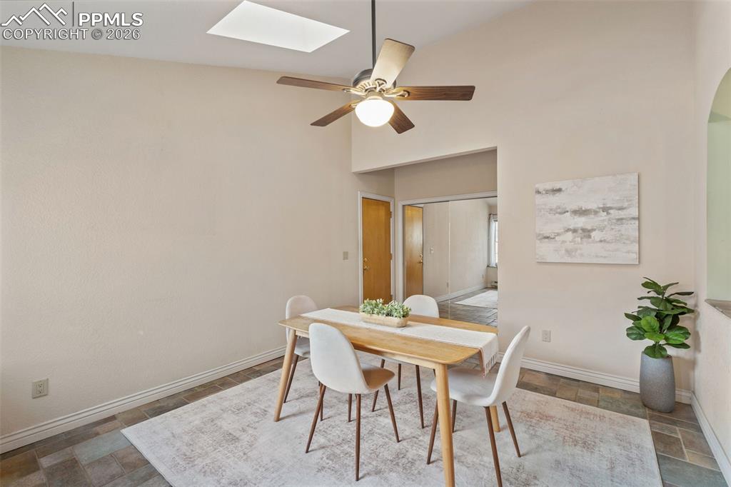 Image 8 of 50: No Description Available