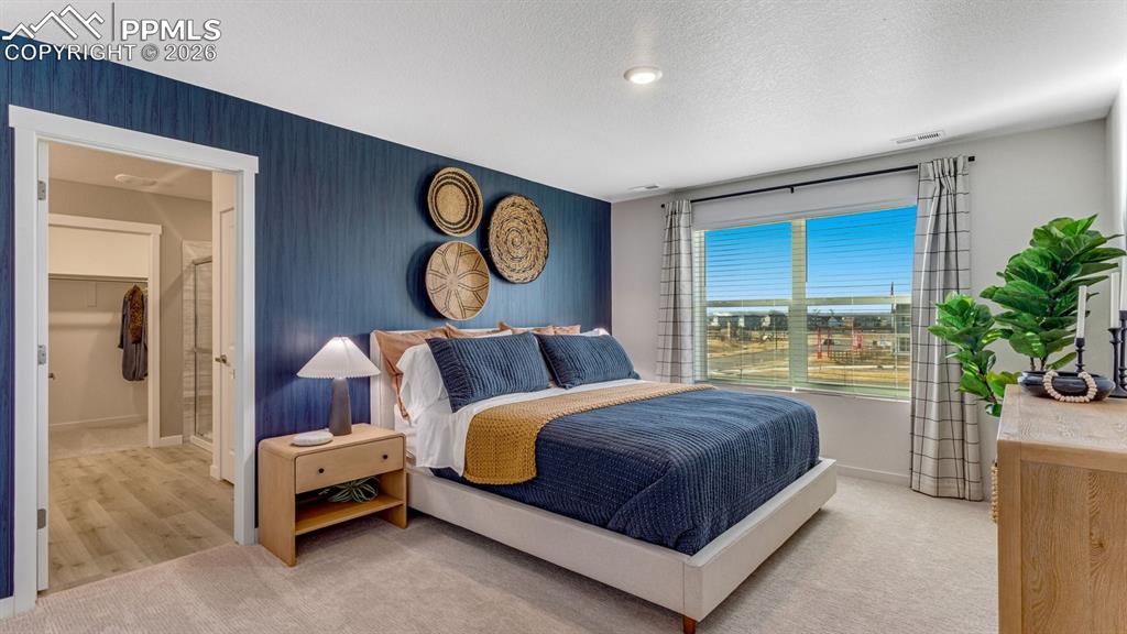 Image 13 of 34: Bedroom