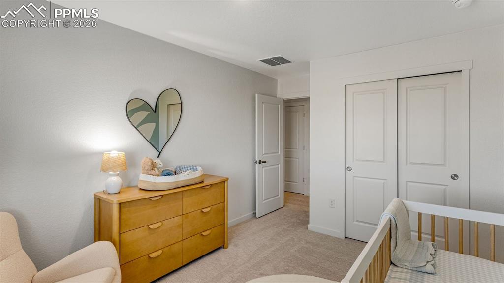 Image 20 of 34: Bedroom