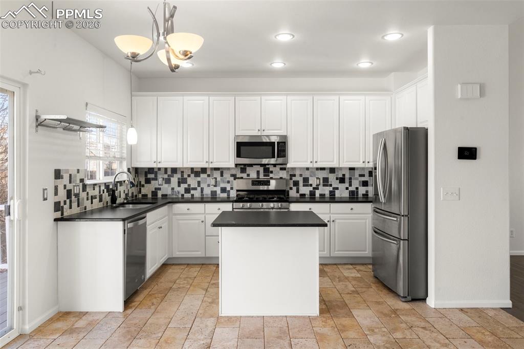 Image 8 of 22: Kitchen