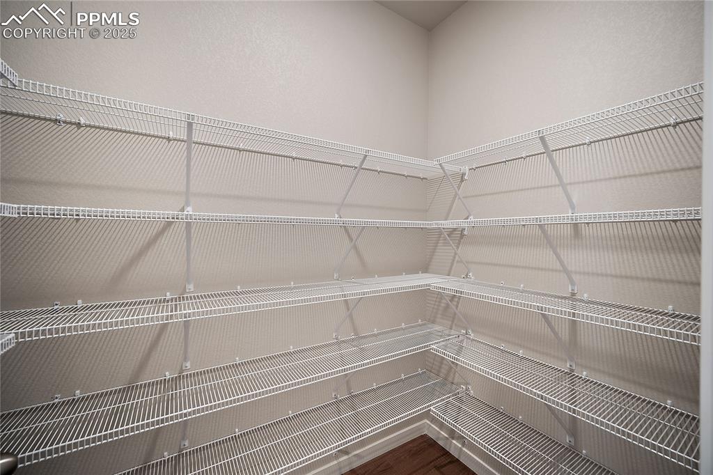 Image 20 of 40: Pantry