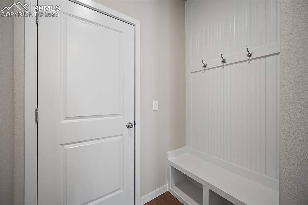 Image 21 of 40: Mud Room