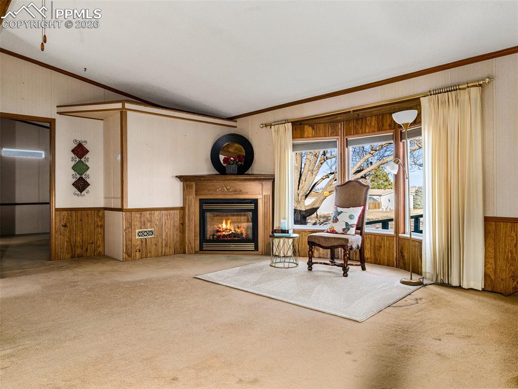 Image 10 of 26: Living Room