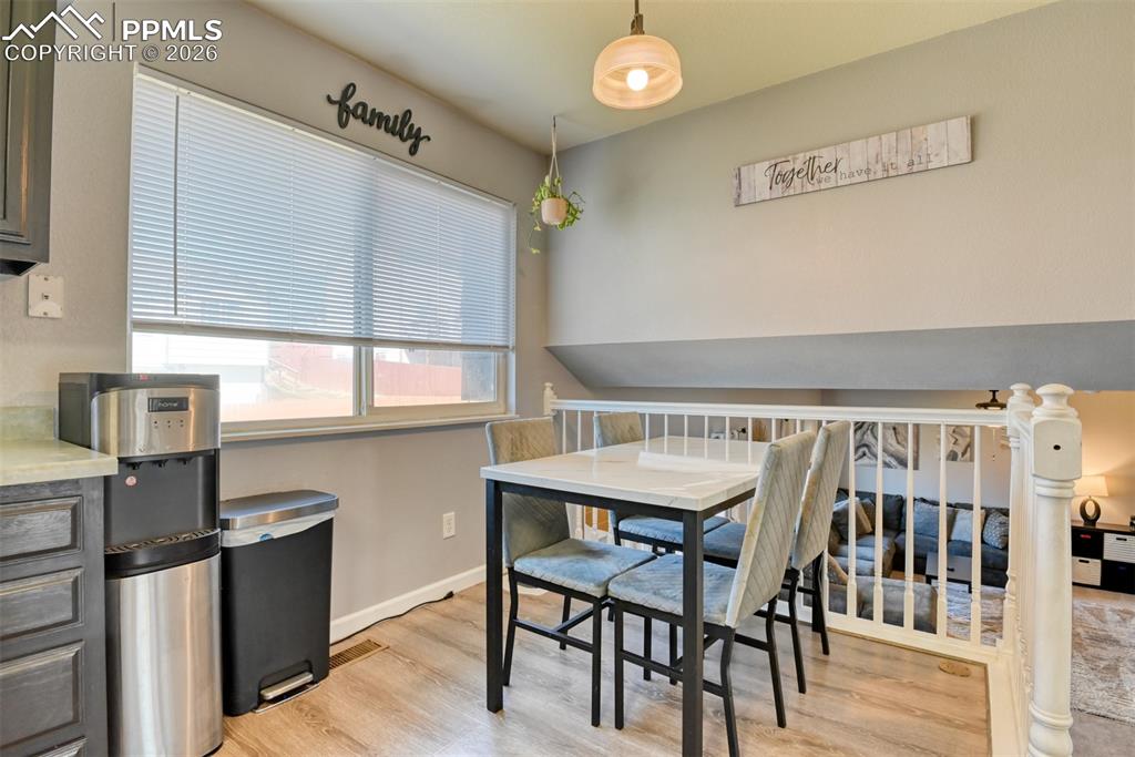 Image 20 of 49: Eat in kitchen nook