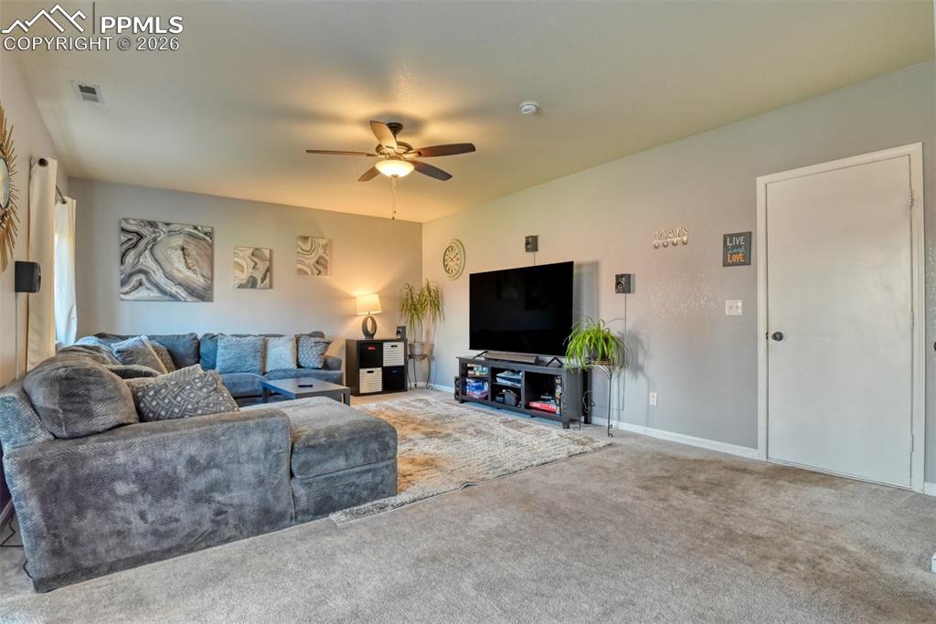 Image 24 of 49: Family Room