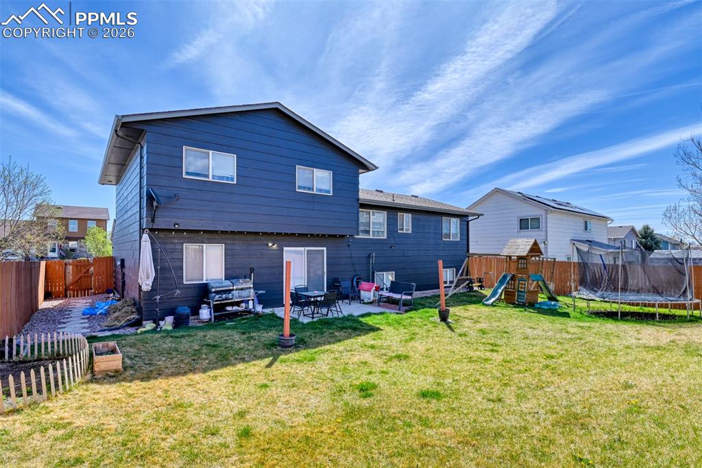 Image 46 of 49: Back of Structure