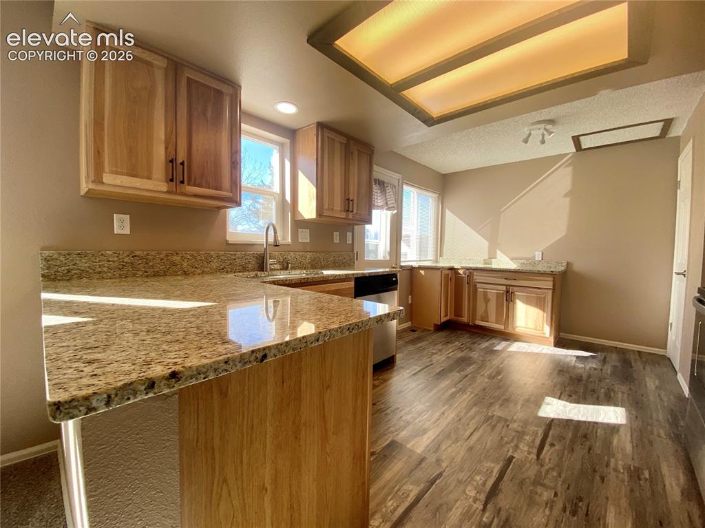 Image 2 of 13: Kitchen