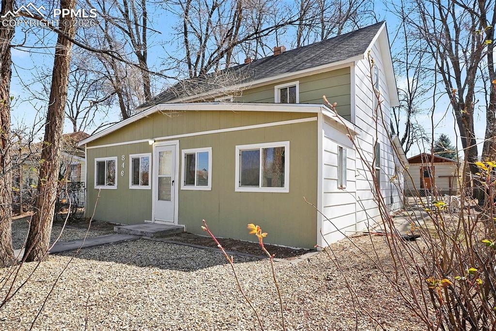 Image 2 of 24: Front of Structure