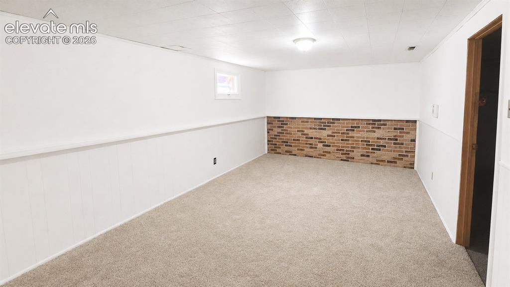 Image 21 of 30: Basement