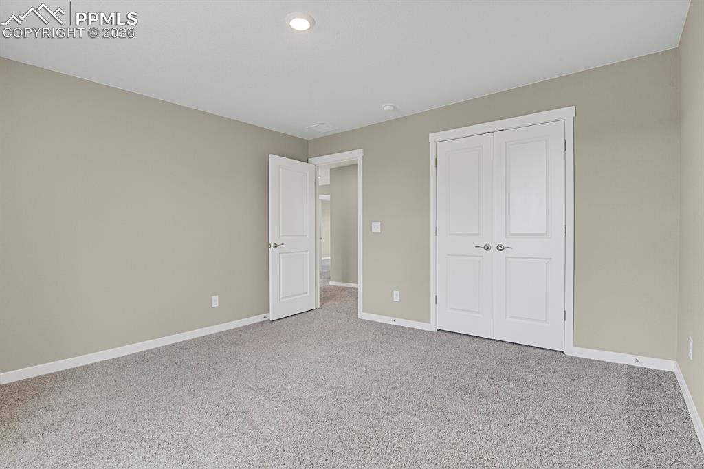 Image 21 of 29: Bedroom