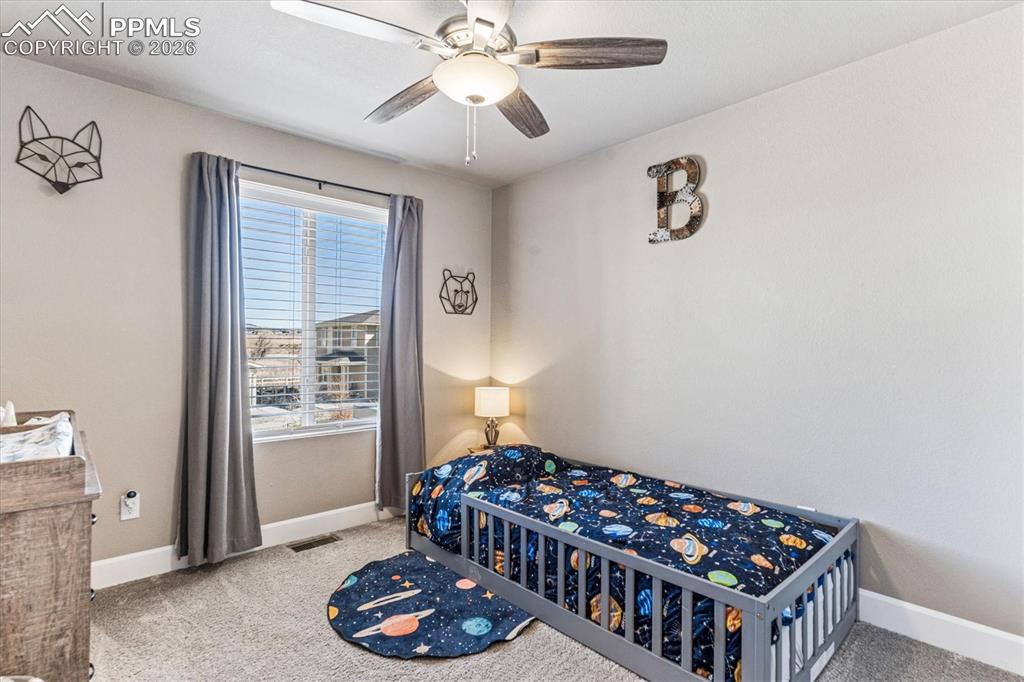 Image 17 of 31: Walk-in Closet