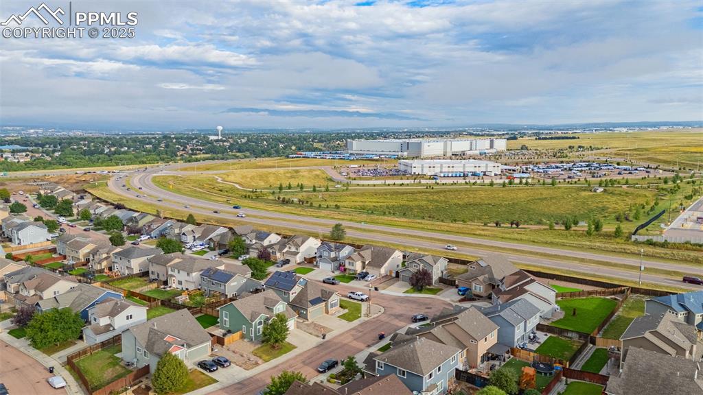 Image 35 of 36: View of property location