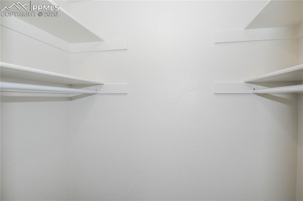 Image 20 of 28: Bedroom