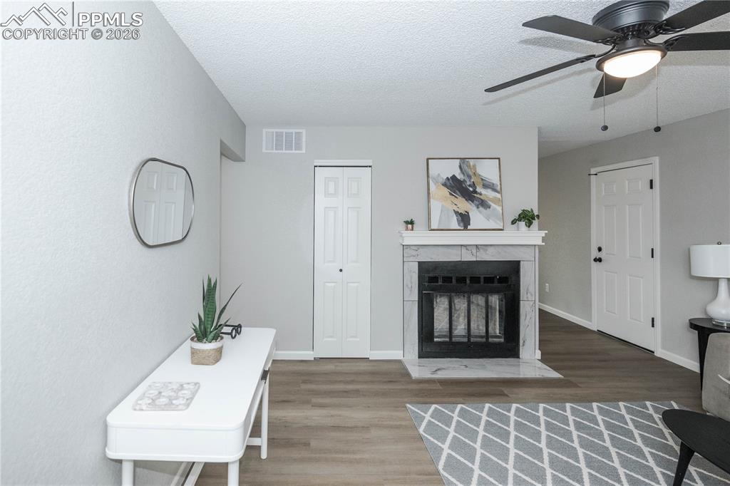 Image 3 of 28: Front of Structure