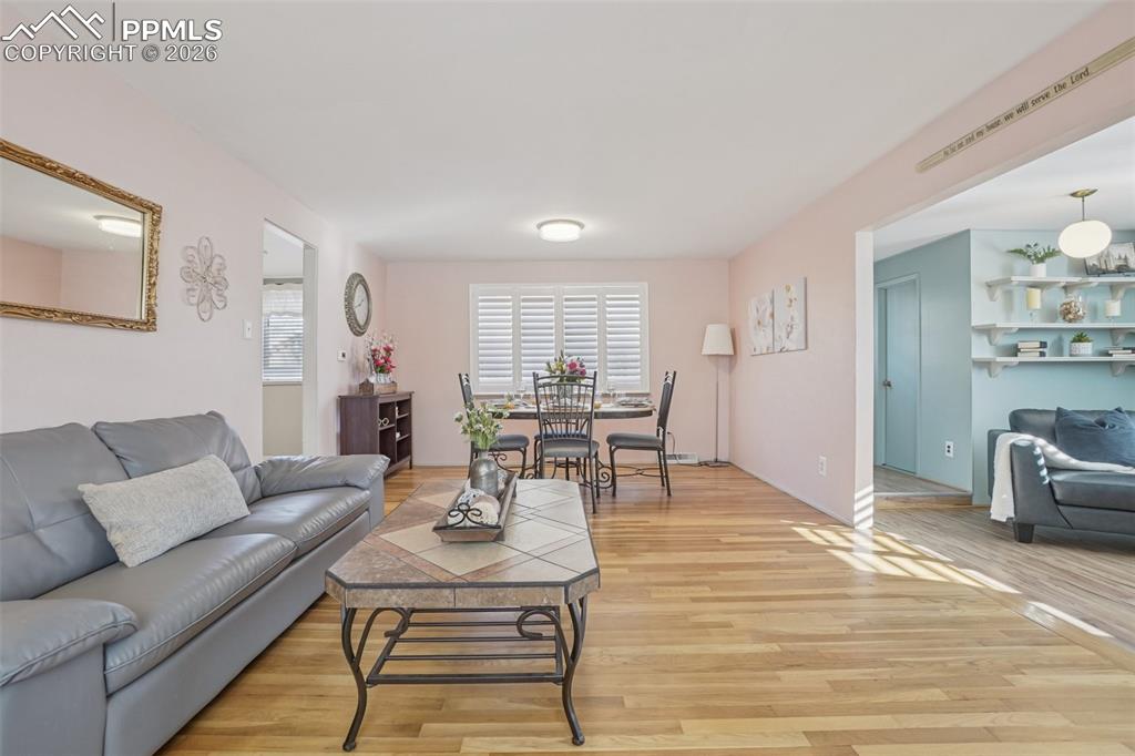 Image 4 of 41: Living Room