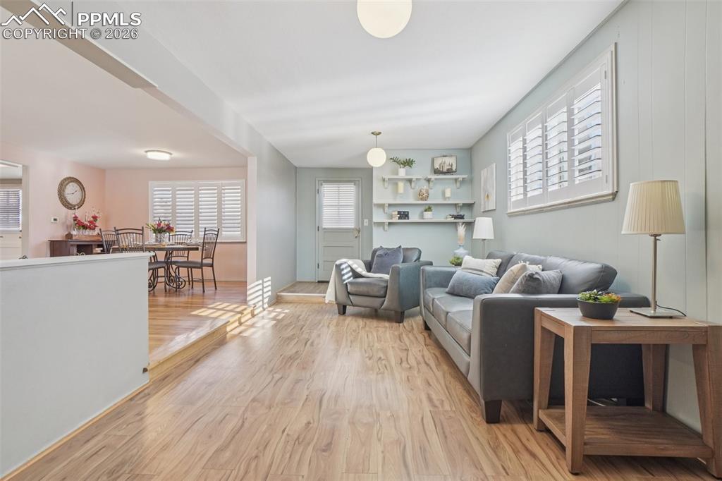 Image 6 of 41: Living Room