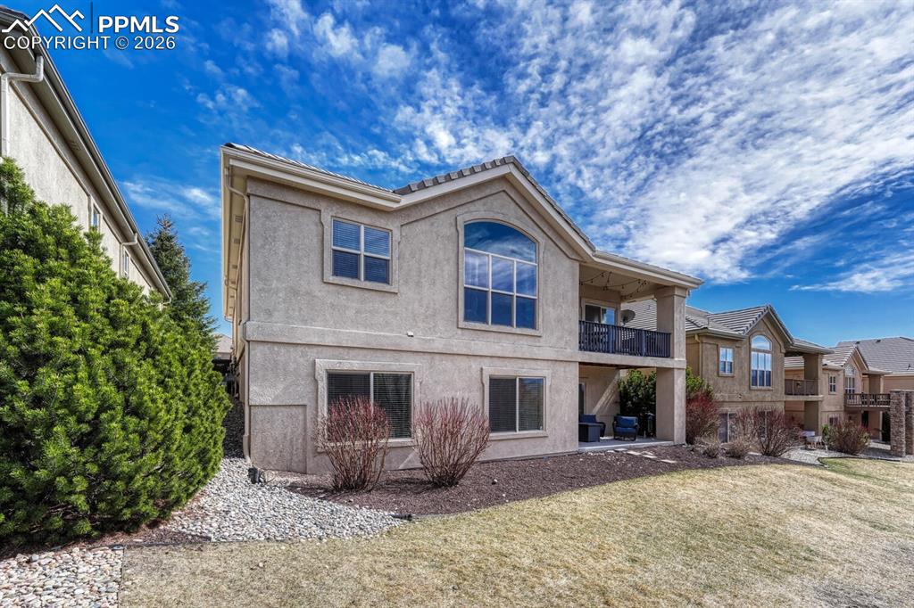 Image 46 of 48: Back of Structure