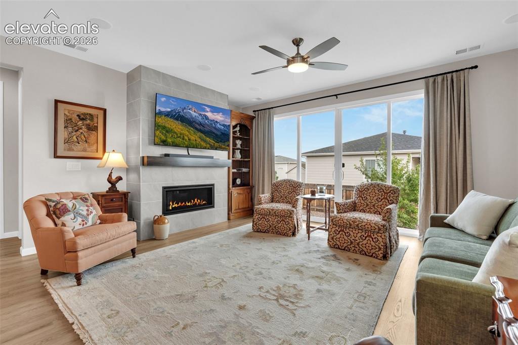Image 8 of 36: Living Room