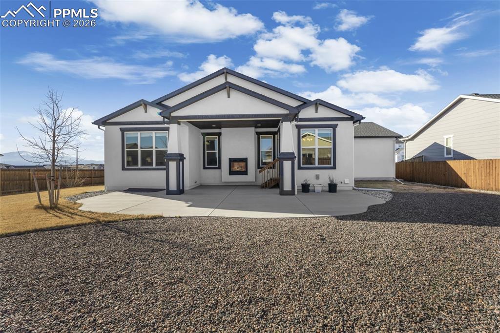 Image 38 of 47: Back of Structure