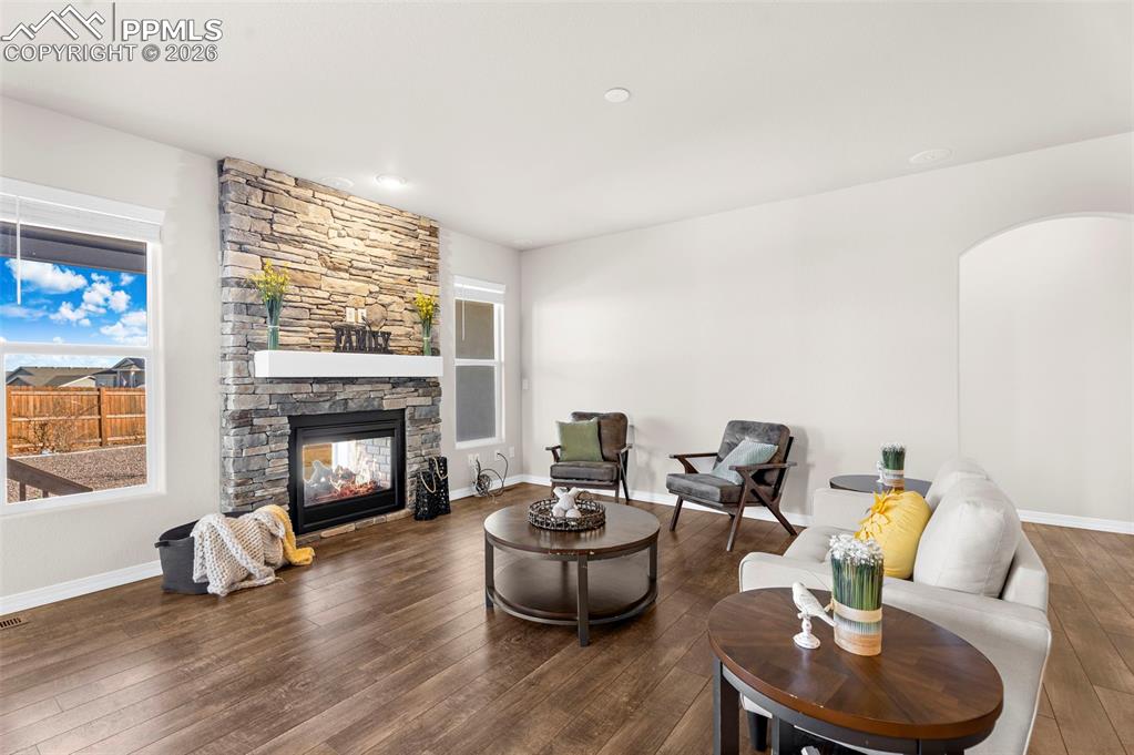 Image 8 of 47: Living Room