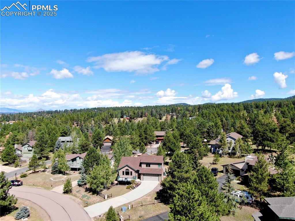 Image 43 of 44: Crestwood Park neighborhood