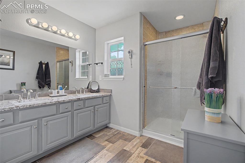 Image 26 of 41: Master Bathroom