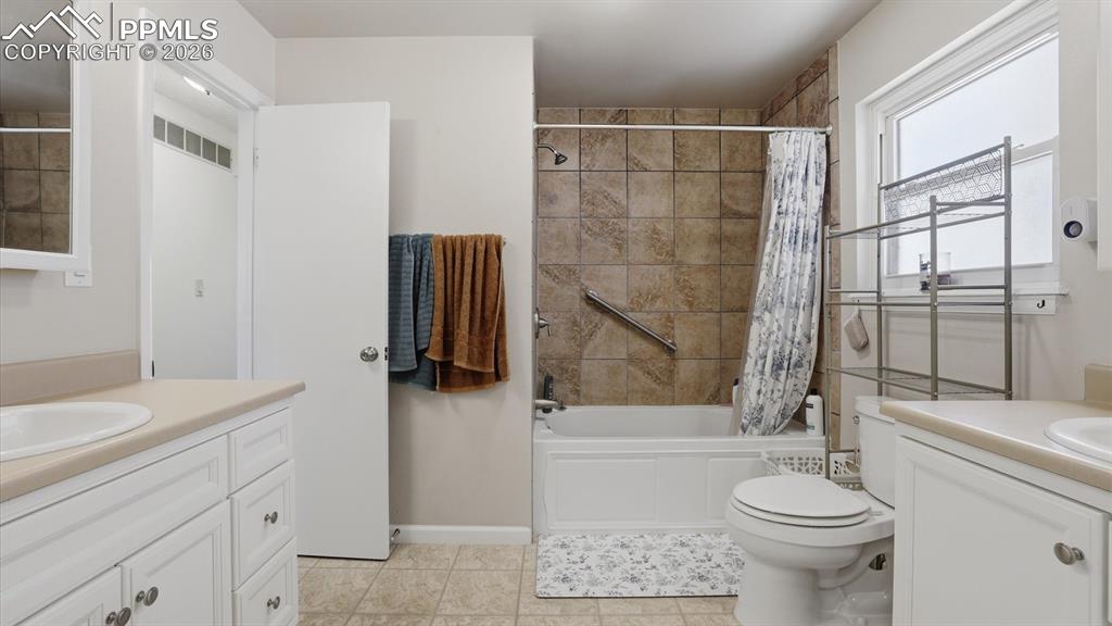 Image 27 of 50: Upper Level Primary Bedroom.